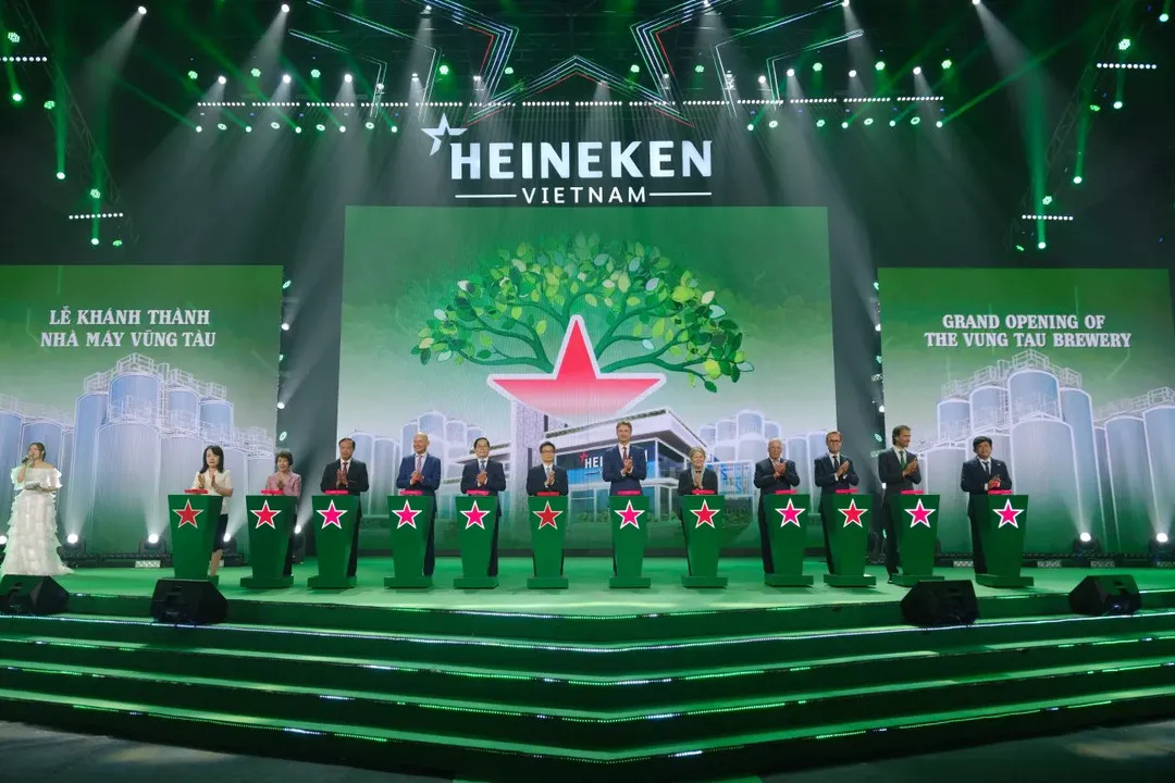 Heineken khánh thành nhà máy bia lớn nhất Đông Nam Á tại Việt Nam, xuất xưởng tới 12 triệu lon bia một ngày