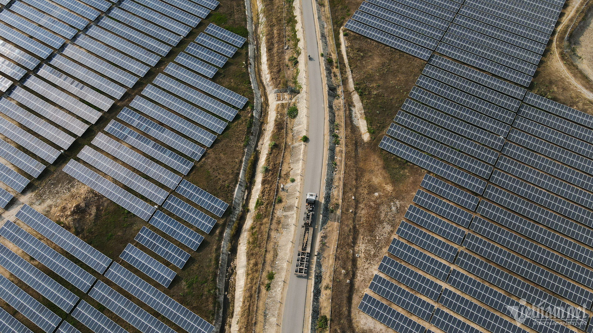 Phê duyệt quy hoạch điện 8: Ưu tiên điện khí, xuất khẩu điện tái tạo